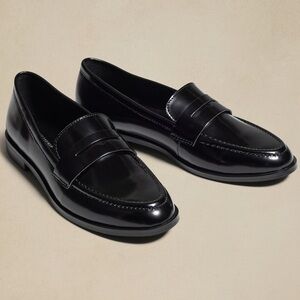 Banana Republic loafer